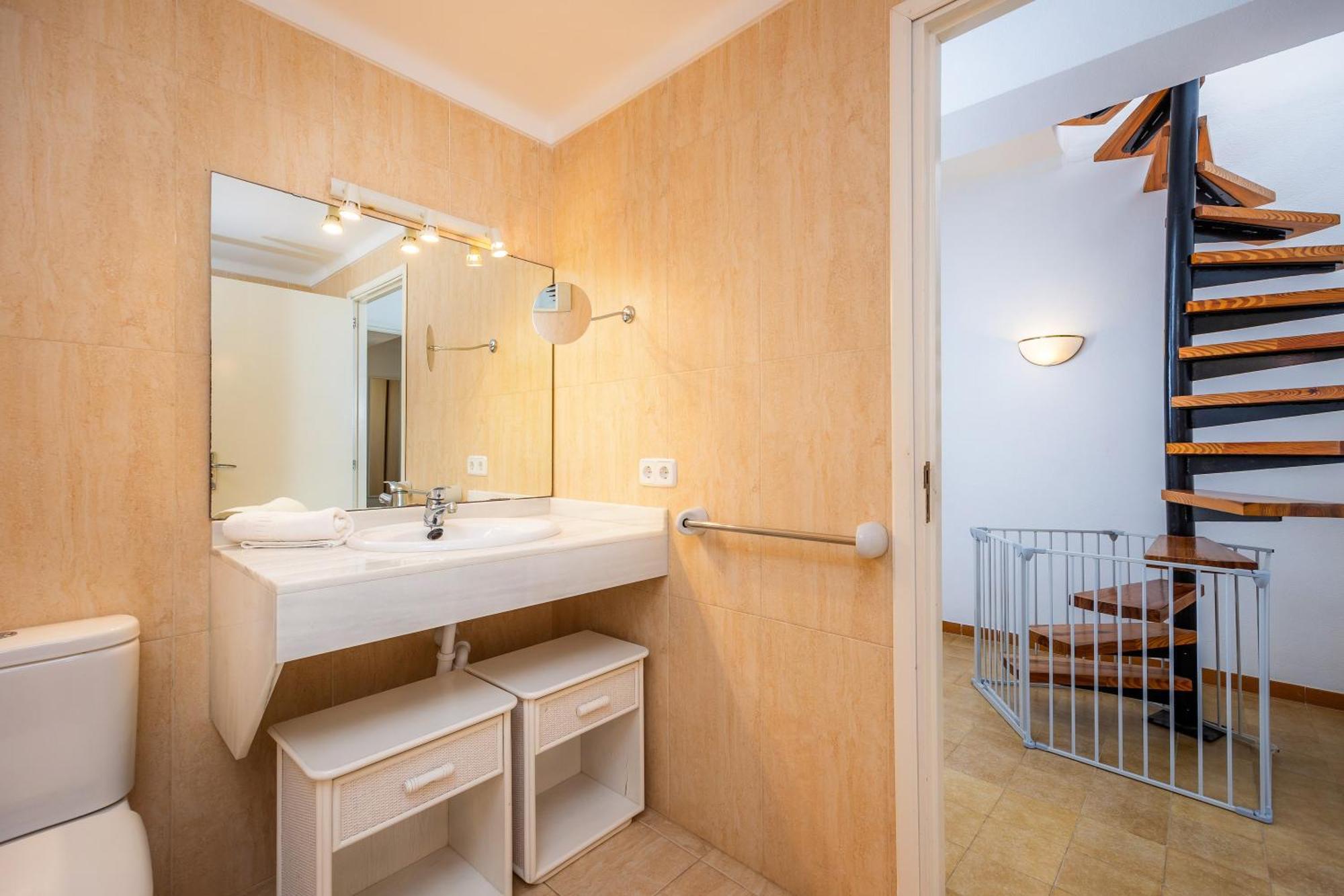 Duplex Voramar Mhm Seafront * Cala Bona (Mallorca)